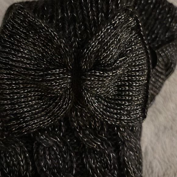 NWT Laila Bow Fleece Lined Sock charcoal silver w/ adorable bow. Shoe size 5-10 - Picture 3 of 16